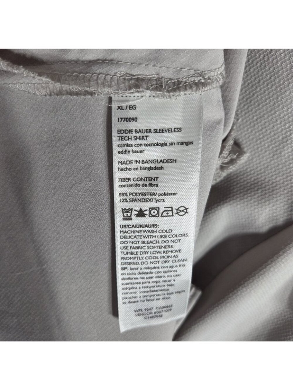 Eddie Bauer Womens Size XL Sleeveless Tech Shirt Beige Button Front Collared - Picture 15 of 15